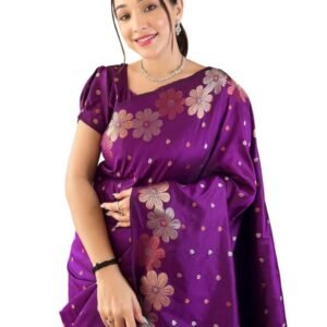 Banarasi Soft Silk Saree for Women with Elegant Floral Woven Design – Purple Ethnic Wear Saree Women's Purple Banarasi Saree with Rich Floral Zari Work and Matching Blouse Piece