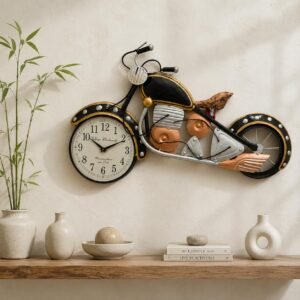SHREE 'O' GREEN TECH - Premium Handpainted Iron Bullet Bike Wall Clock Motorcycle Metal Sculpture Decorative Wall Art Home Decor for Living Room (27 x 16 Inch)