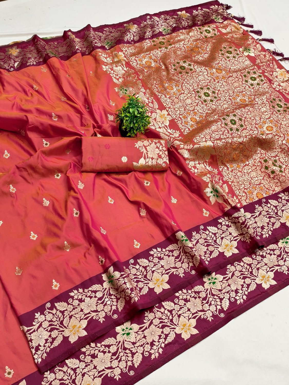 Jacquard Soft Silk Saree Pure Silk with Unstitched Blouse Piece